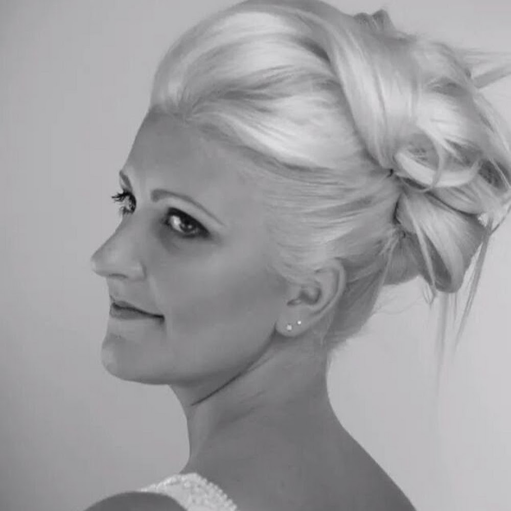 Meet your Posher, Adriane